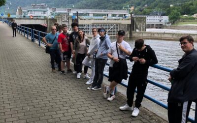 Ústí nad Labem – zdymadla a hrad Střekov